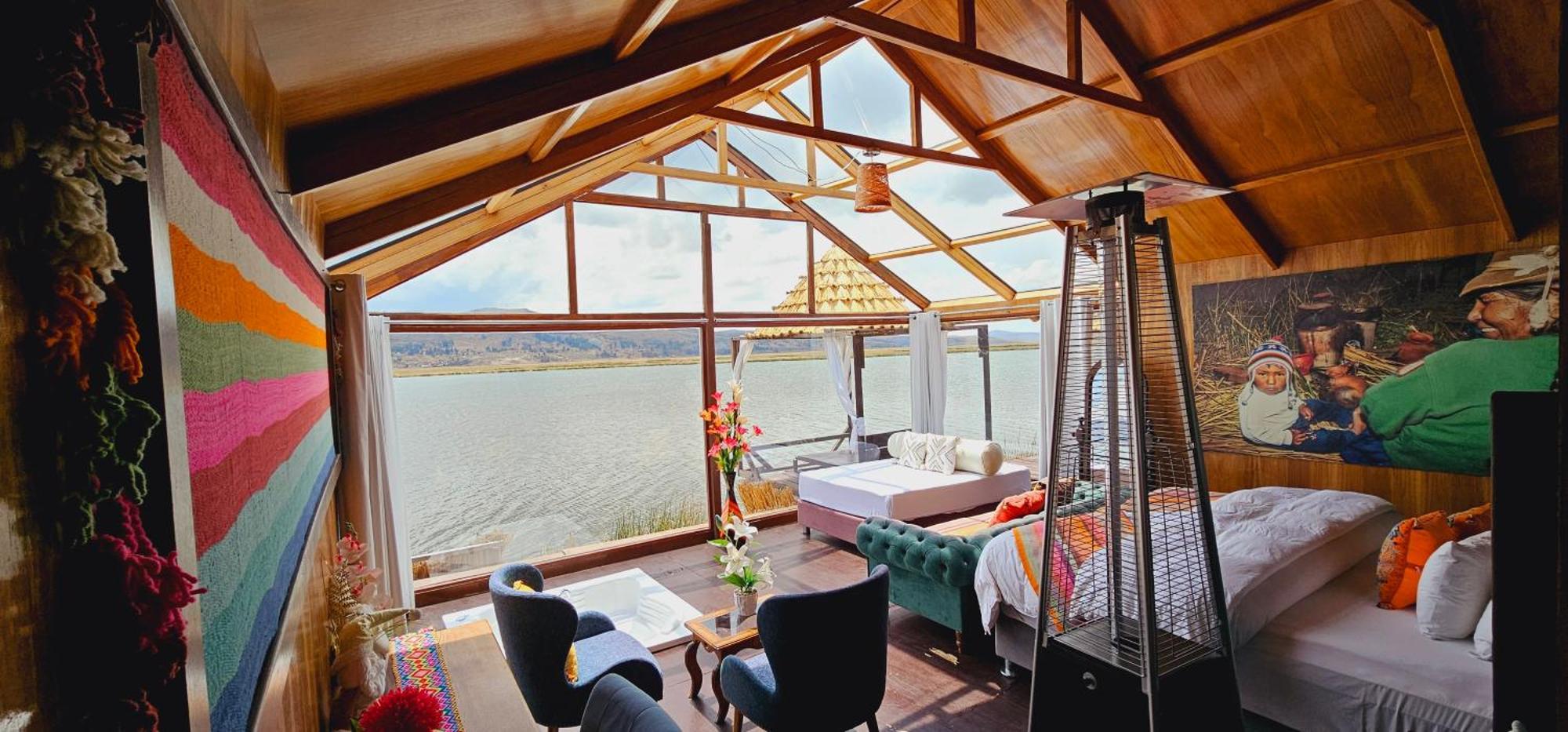 Lodge - Titicaca Dora